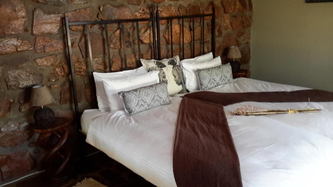 Khan River Lodge Wilhelmstal Exterior foto